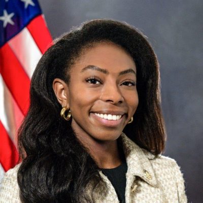 Lindsay Powell
